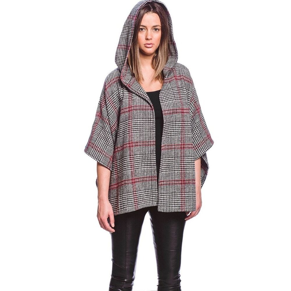 Thick Gray and Red Kimono with Hood - Glen check Pattern - NWT  One size fits Mo